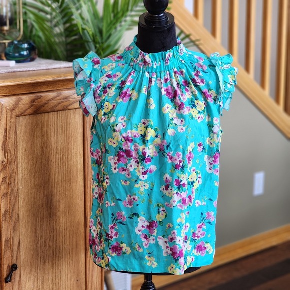 Kut from the Kloth Tops - KUT form the kloth NWT Size Medium Mint Berry‎ Summer Sleeveless Blouse